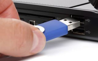 نحوه بازیابی اطلاعات فلش سوخته
