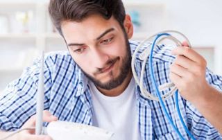 در چه صورت باید مودم خود را عوض کنیم؟